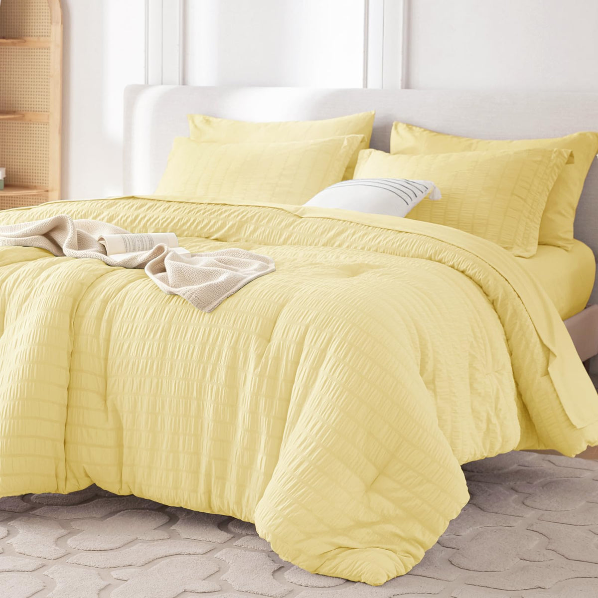 MUXHOMO 7 Pieces Queen Comforter Set, Seersucker Bed in a Bag Queen Size, All Season Luxury Bedding Set with Comforter, Flat Sheet, Fitted Sheet, Pillowcases & Shams, Beige