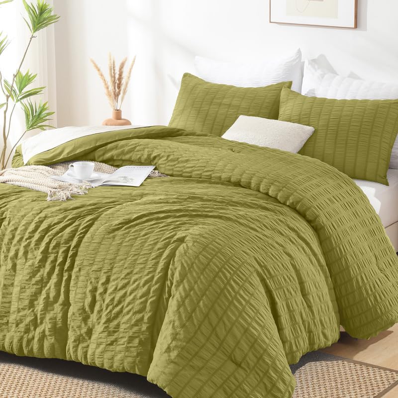 AveLom Seersucker White Comforter Set Full, 3 Pieces- 100% Soft Washed Microfiber Lightweight Comforter with 2 Pillowcases, All Season Down Alternative Bedding Set (80x90 inches)