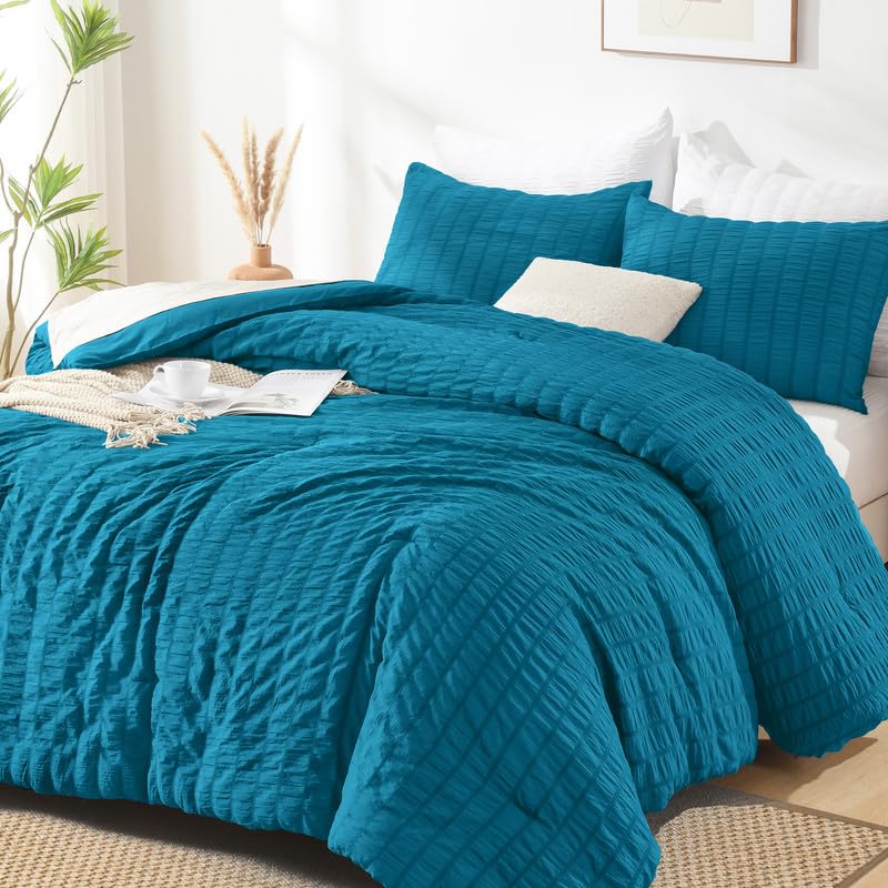 AveLom Seersucker White Comforter Set Full, 3 Pieces- 100% Soft Washed Microfiber Lightweight Comforter with 2 Pillowcases, All Season Down Alternative Bedding Set (80x90 inches)