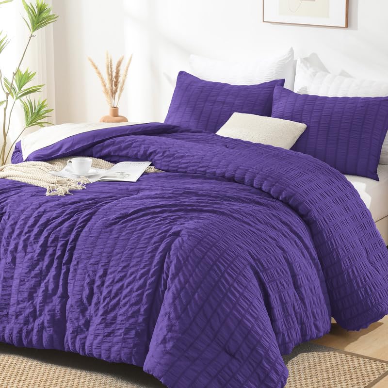 AveLom Seersucker White Comforter Set Full, 3 Pieces- 100% Soft Washed Microfiber Lightweight Comforter with 2 Pillowcases, All Season Down Alternative Bedding Set (80x90 inches)