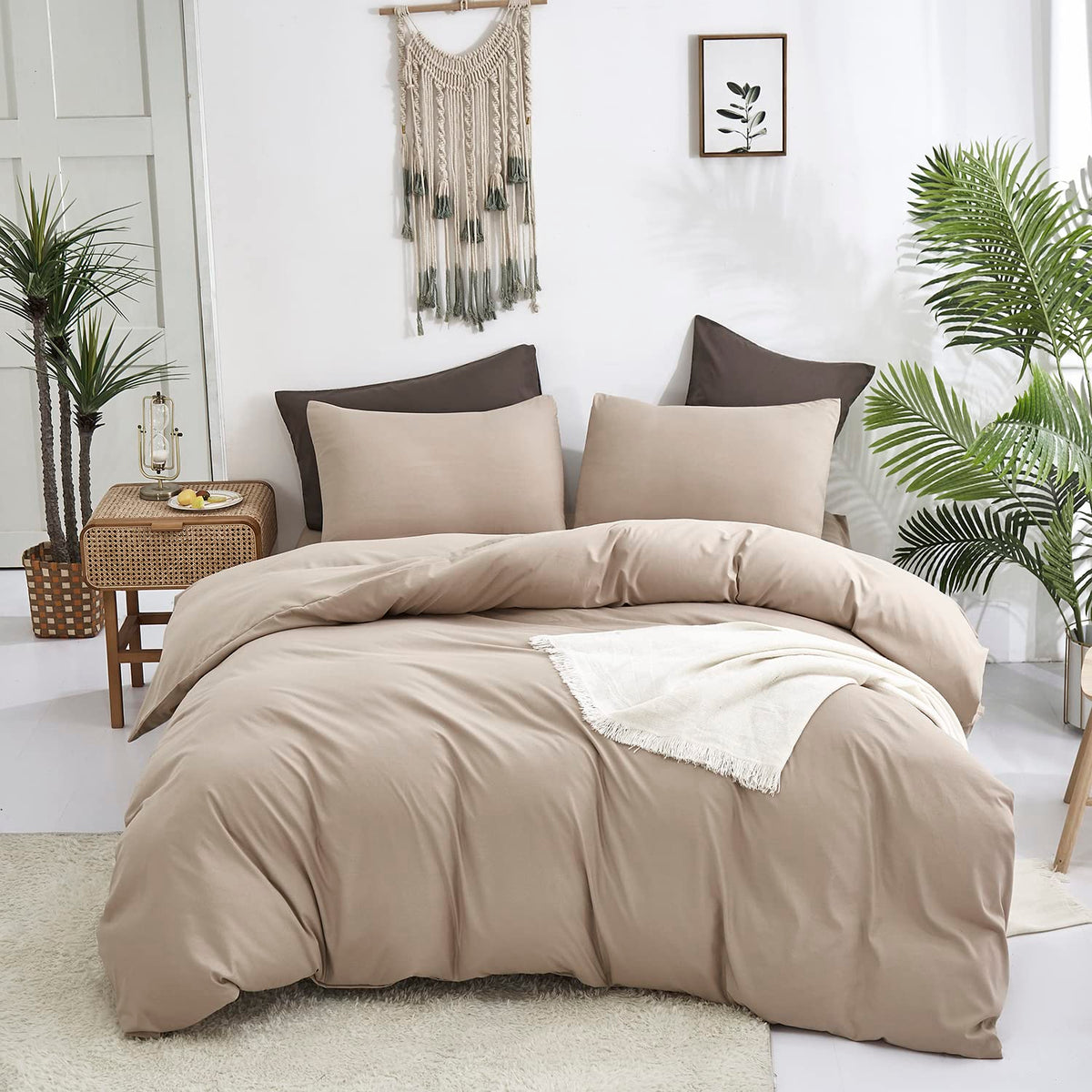 KAREVER White Fluffy Comforter Set Cal King Women Soft Durable Beddig Comforter Set MenLightweight Breathable California King