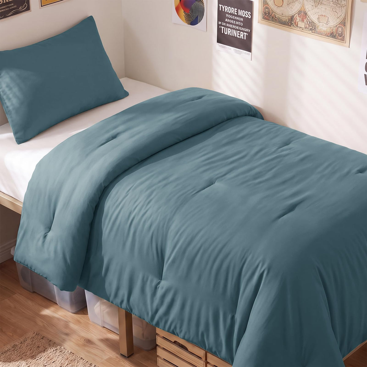CozyLux Queen Comforter Set, 3 Pieces Down Alternative Bedding, Black