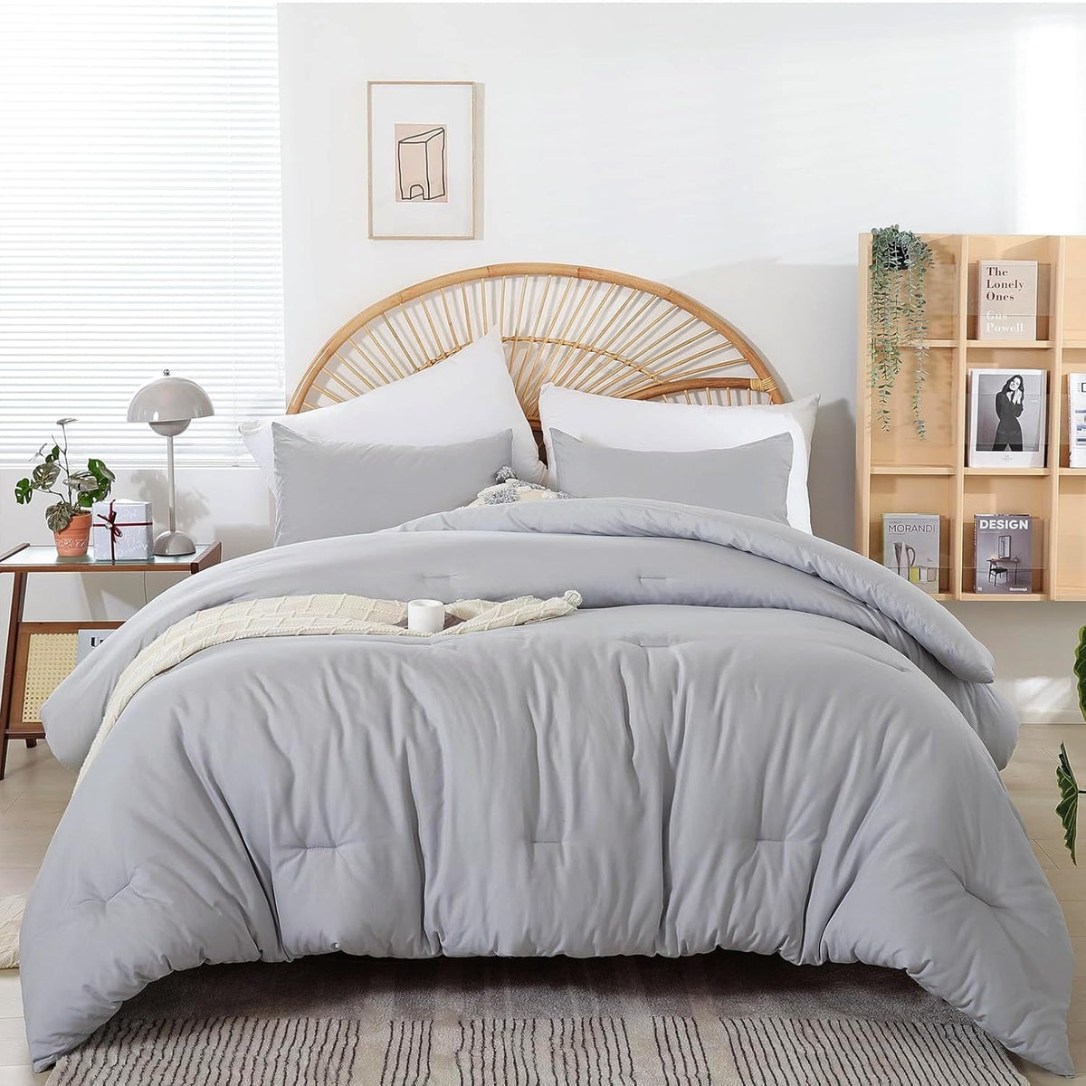weigelia Pink Comforter Set Queen Size, All Season Lightweight Bedding Set