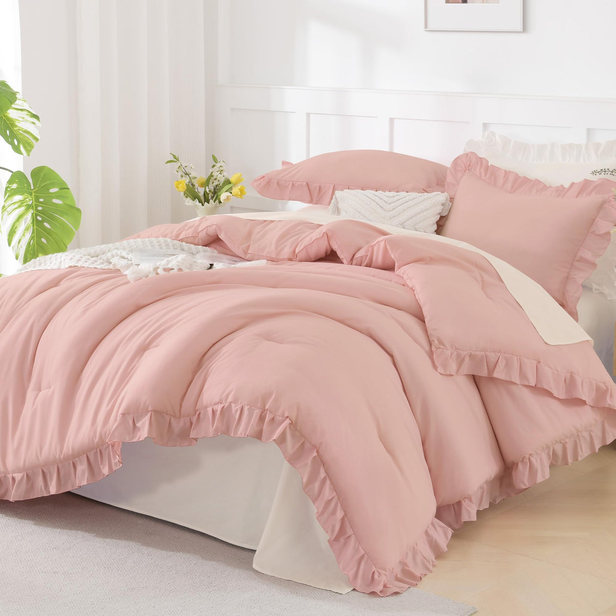 Andency White Comforter Set Queen Size, 3 Pieces Ruffle Farmhouse Bed Set