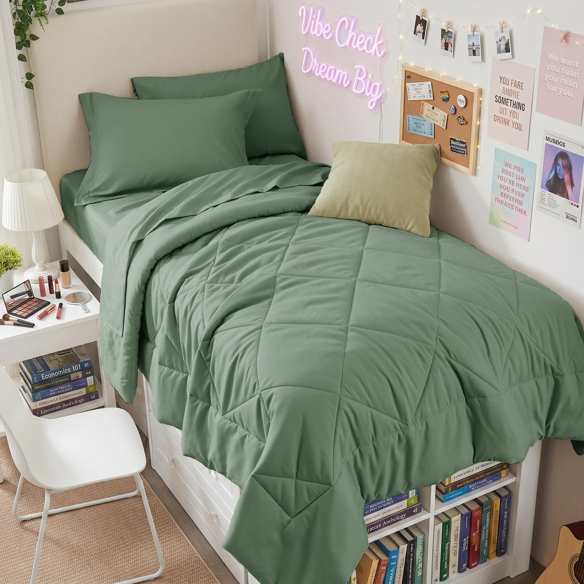 HEVUMYI 7-Piece Queen Comforter Set, Dark Grey Bed in a Bag