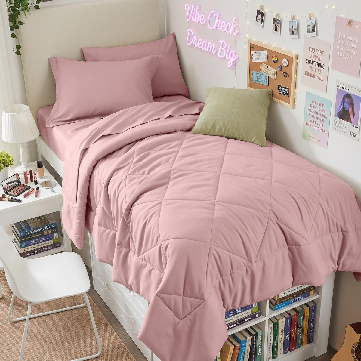 HEVUMYI 7-Piece Queen Comforter Set, Dark Grey Bed in a Bag