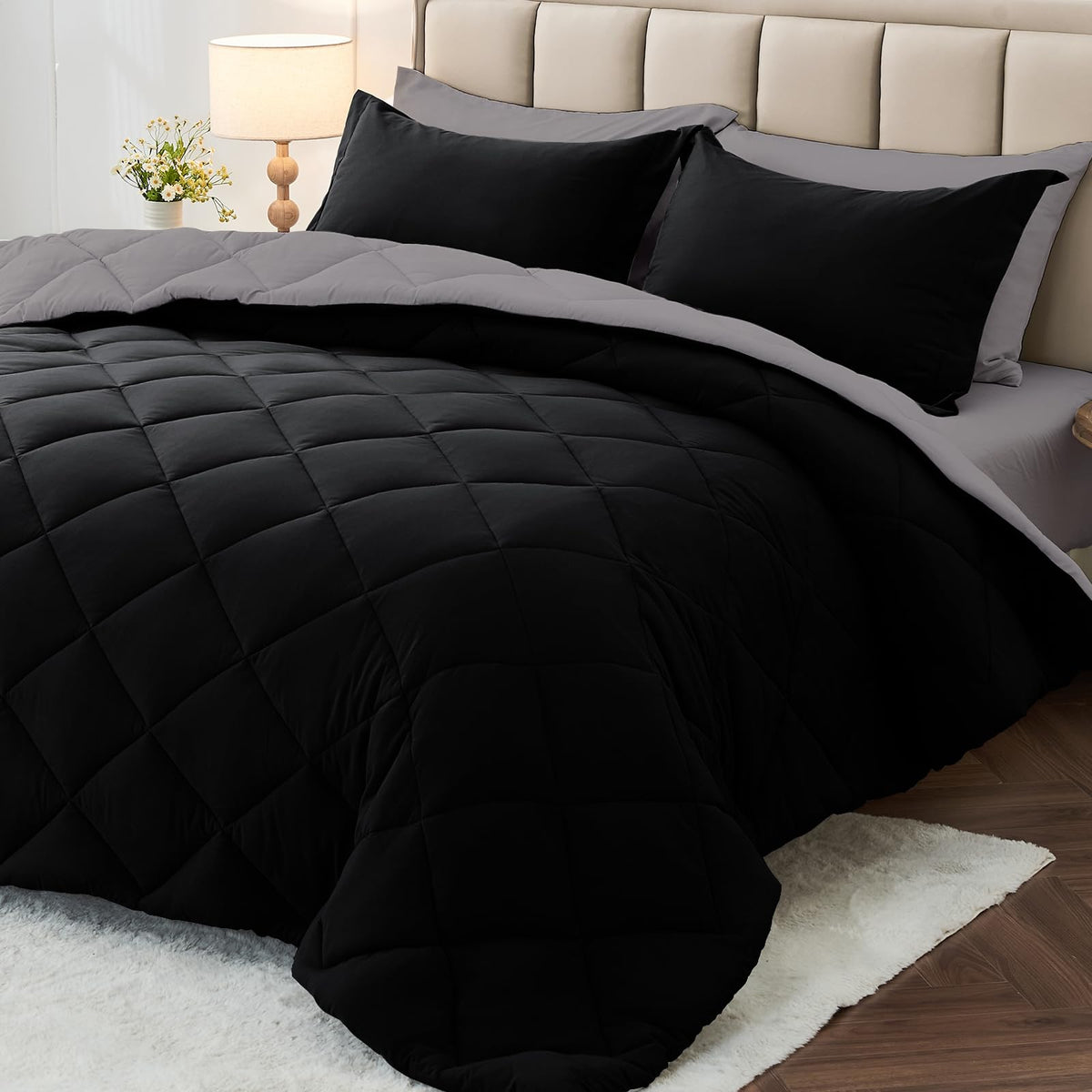 MUXHOMO 7 Pieces Queen Comforter Set, Reversible Bed in a Bag Queen Size, All Season Bedding Set with Comforter, Flat Sheet, Fitted Sheet, Pillowcases & Shams, Red & Black