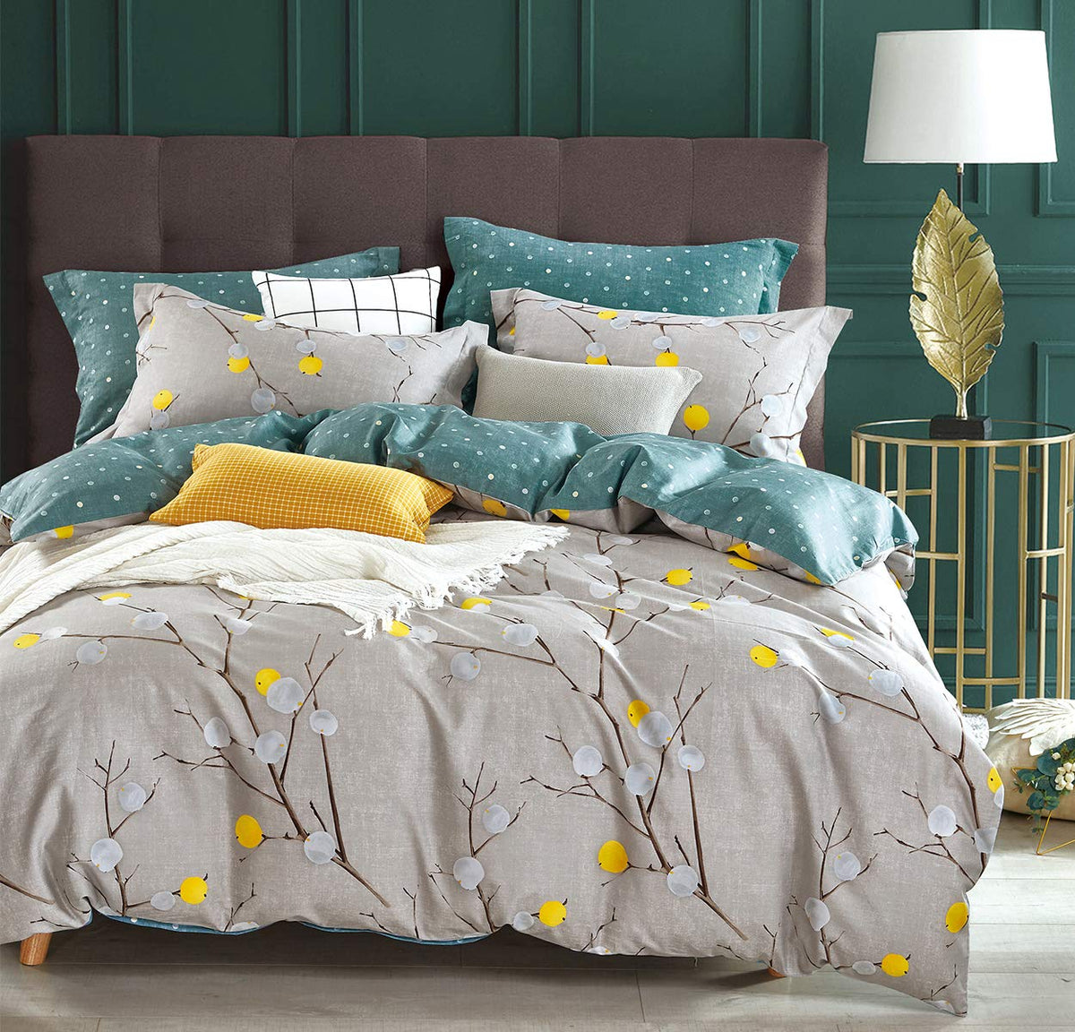 SLEEPBELLA Comforter Queen Size, 600 Thread Count Cotton Brown Branches and Blue Flowers Off-White Comforter Sets, Down Alternative Bedding Set 3Pcs(Queen, Off-White Botanical)