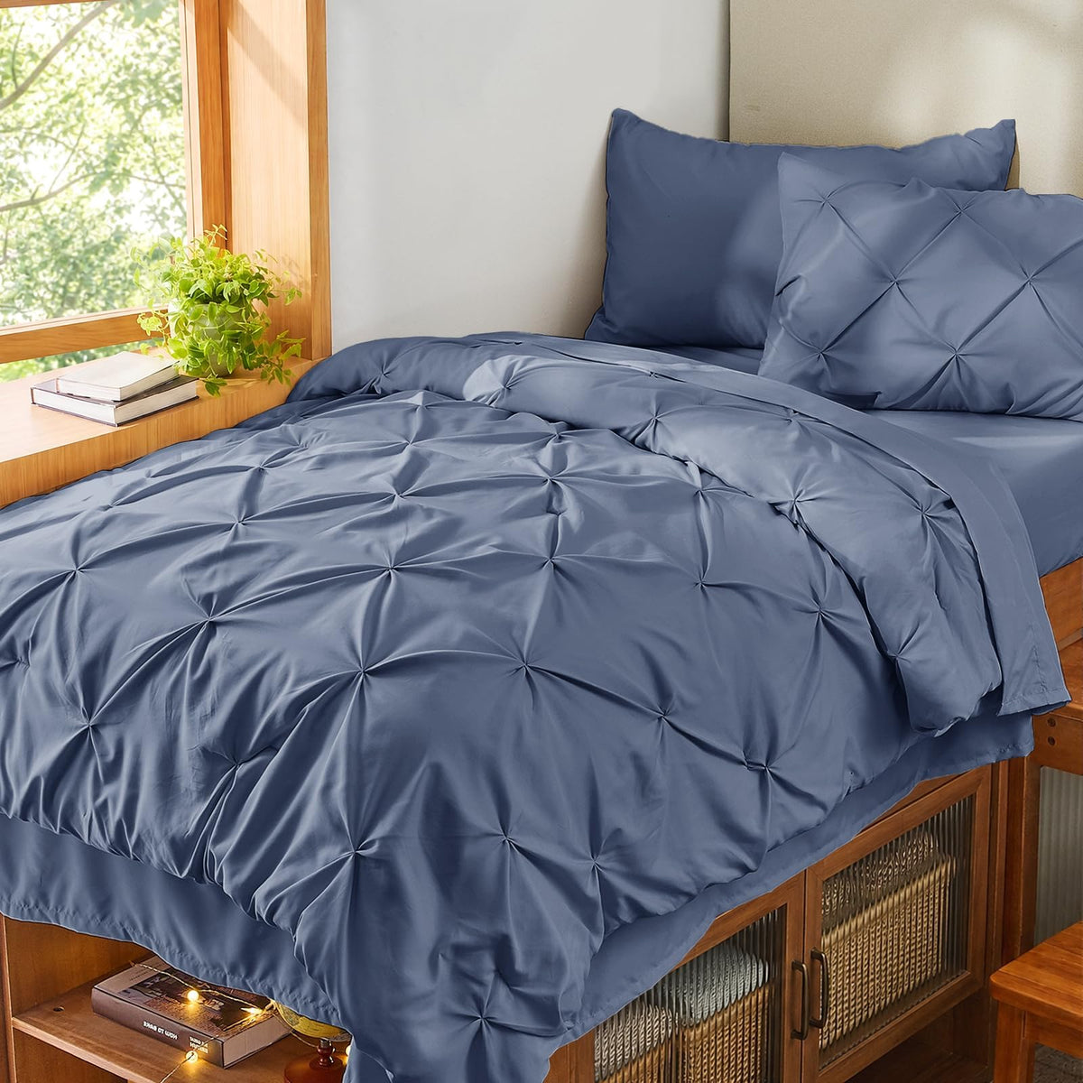 Sasttie Queen Comforter Set, 7-Piece Bed in a Bag, Pintuck Bedding Sets for All Season, Includes Comforter, Flat Sheet, Fitted Sheet, Pillowcases and Pillowshams, Beige