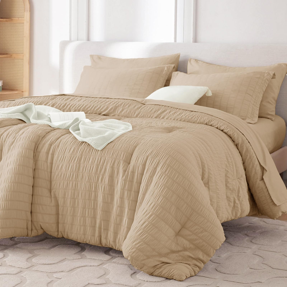 MUXHOMO 7 Pieces Queen Comforter Set, Seersucker Bed in a Bag Queen Size, All Season Luxury Bedding Set with Comforter, Flat Sheet, Fitted Sheet, Pillowcases & Shams, Beige
