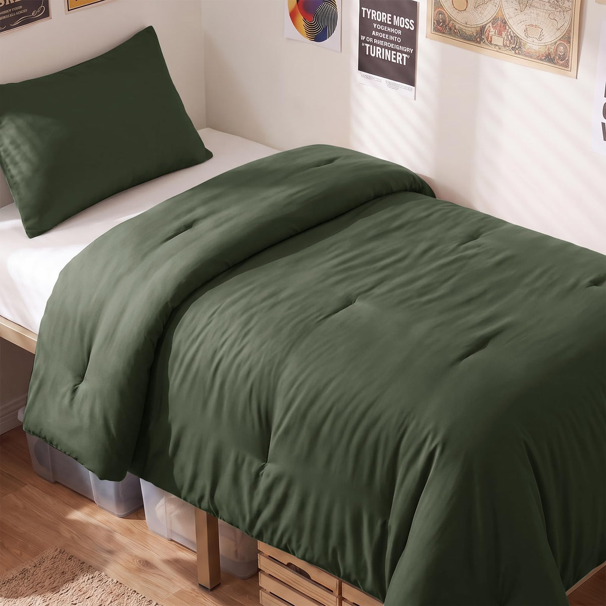 CozyLux Queen Comforter Set, 3 Pieces Down Alternative Bedding, Black