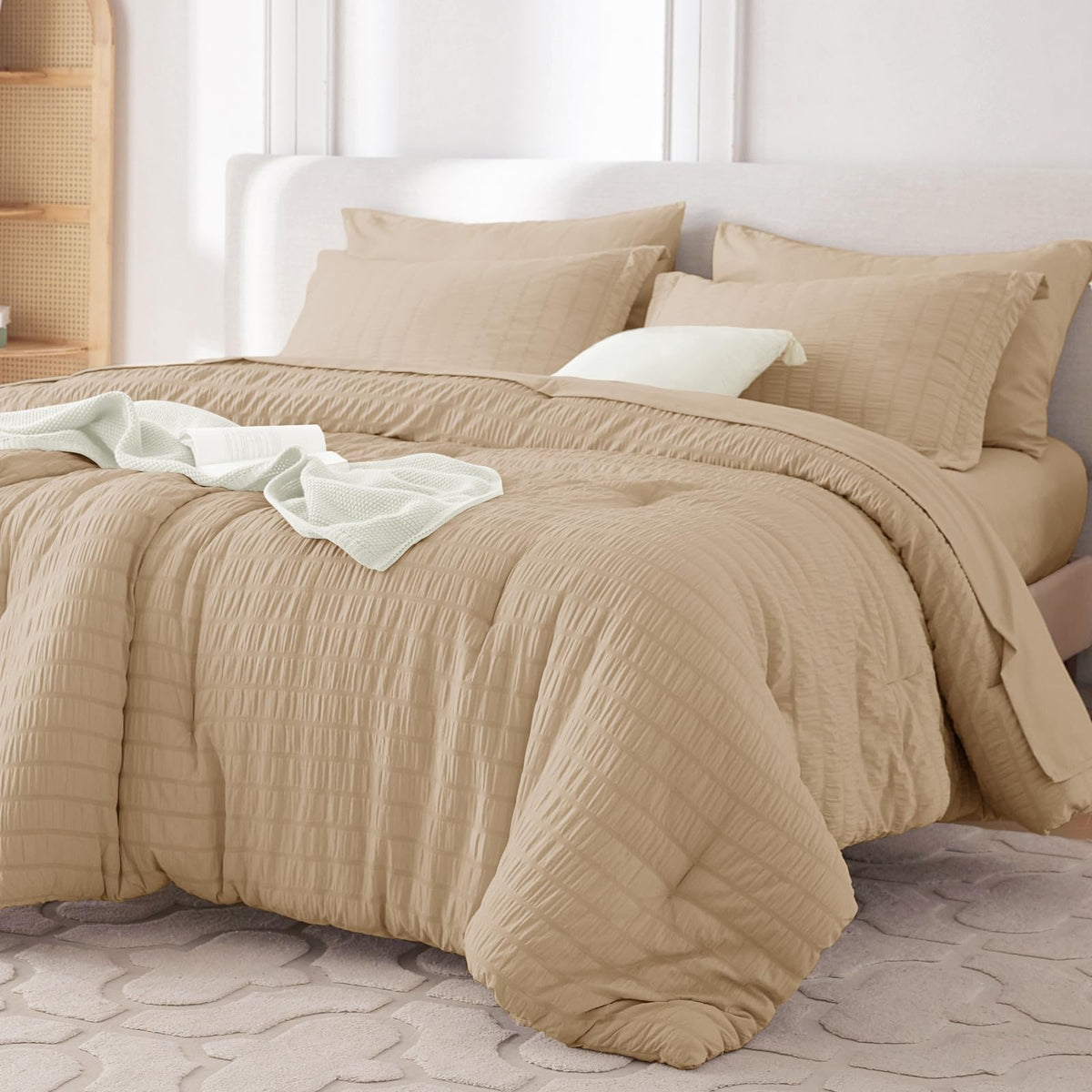MUXHOMO 7 Pieces Queen Comforter Set, Seersucker Bed in a Bag Queen Size, All Season Luxury Bedding Set with Comforter, Flat Sheet, Fitted Sheet, Pillowcases & Shams, Beige