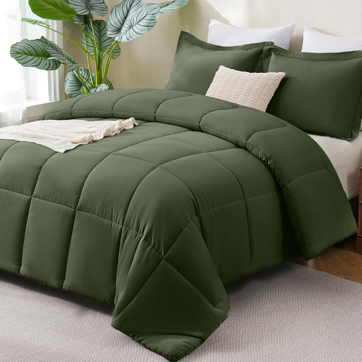 CozyLux Queen Comforter Set, 3-Piece Box-Stitched, Black