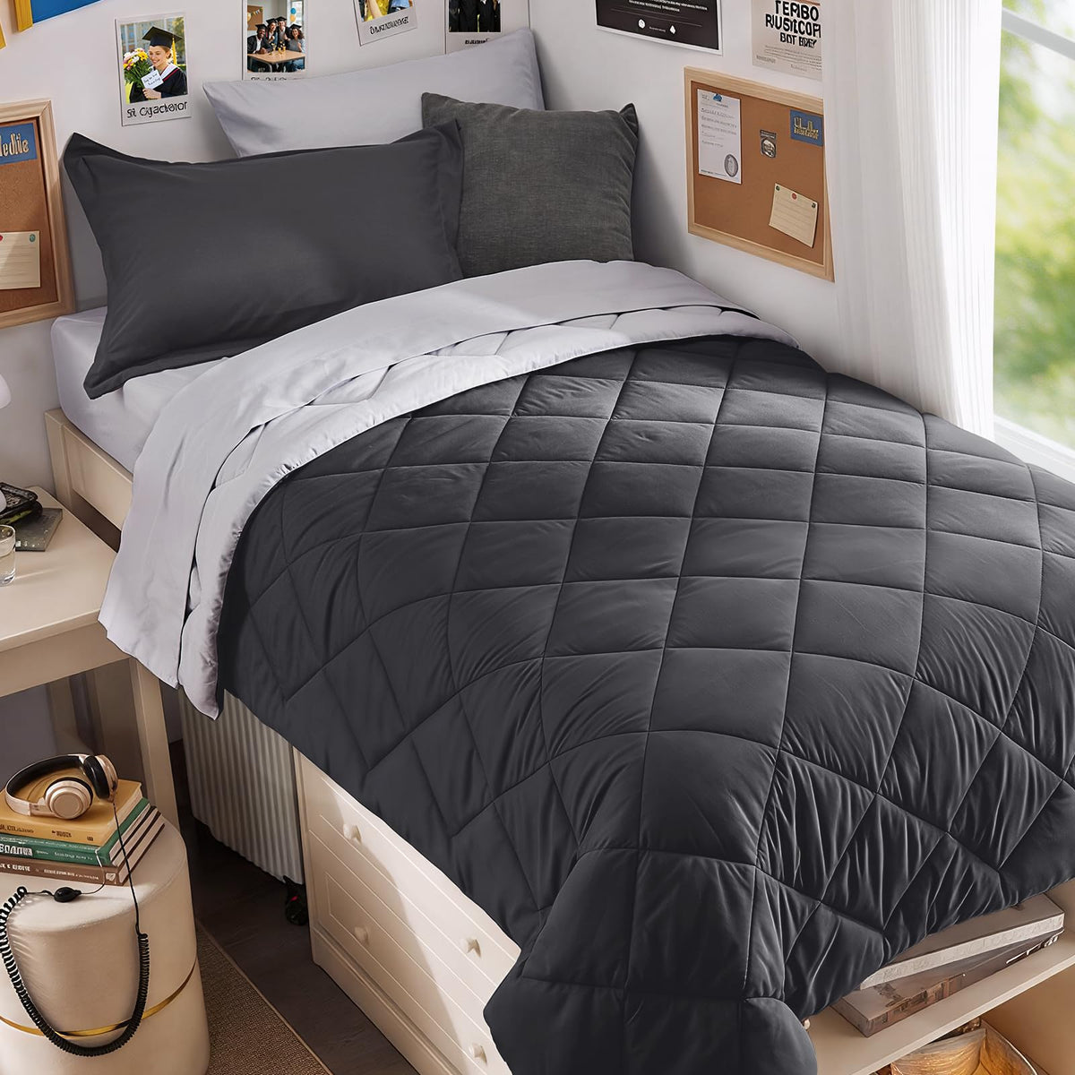 MUXHOMO 7 Pieces Queen Comforter Set, Reversible Bed in a Bag Queen Size, All Season Bedding Set with Comforter, Flat Sheet, Fitted Sheet, Pillowcases & Shams, Red & Black
