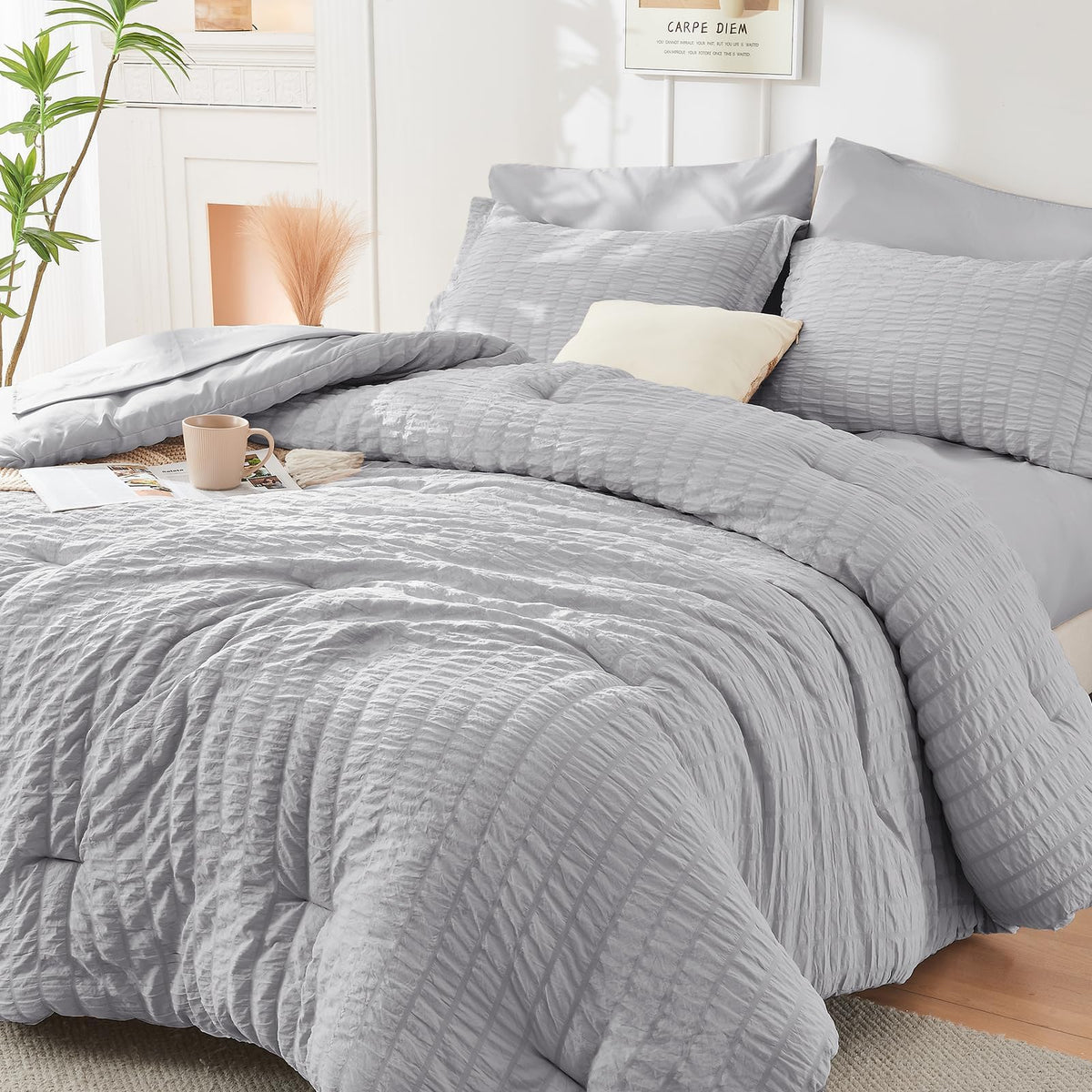 HYMOKEGE Queen Comforter Set Seersucker 7 Pieces, All Season Luxury Bed in a Bag for Bedroom, Bedding Set with Comforters, Sheets, Pillowcases & Shams, Dark Grey