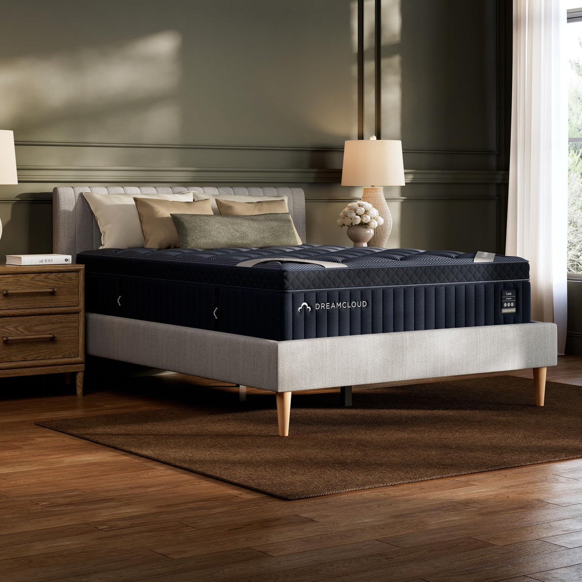 DreamCloud Classic 12" Queen Mattress, Hybrid Memory Foam, Firm Feel