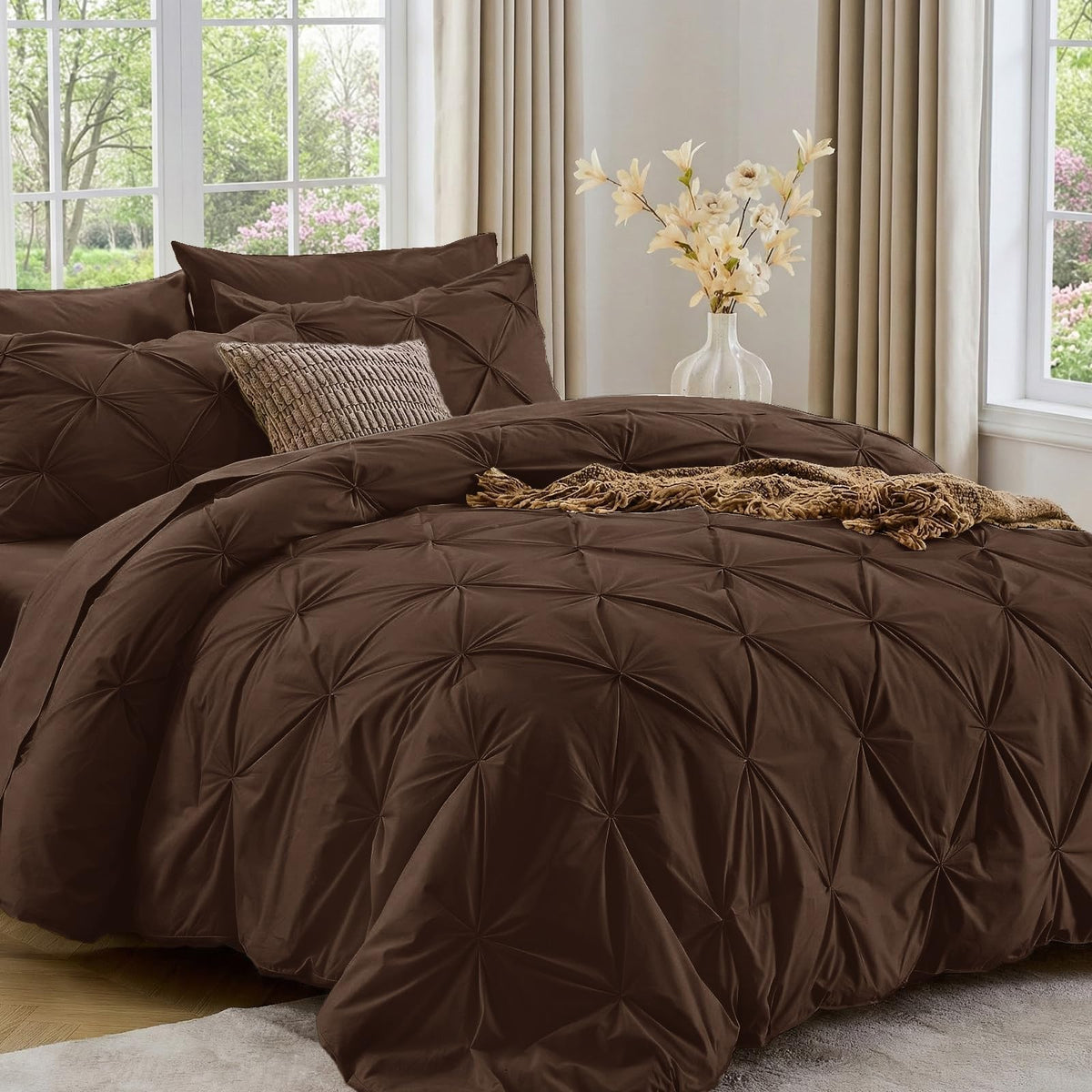 Sasttie Queen Comforter Set, 7-Piece Bed in a Bag, Pintuck Bedding Sets for All Season, Includes Comforter, Flat Sheet, Fitted Sheet, Pillowcases and Pillowshams, Beige