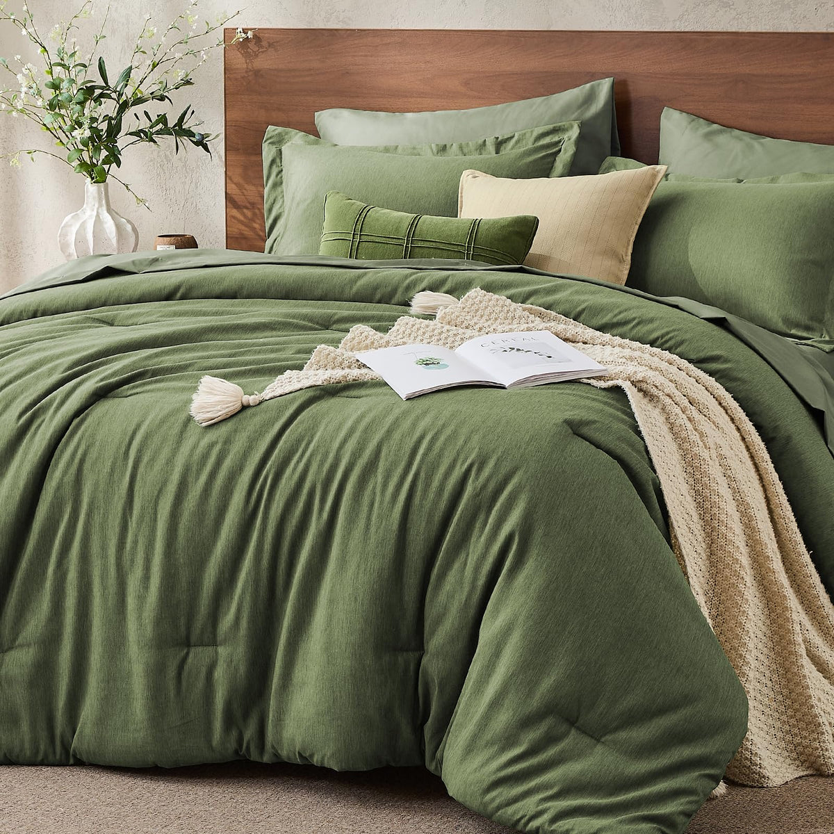 JOLLYVOGUE Grey Queen Comforter Set, Cationic Dyeing Bed in a Bag Queen 7 Pieces, Double-Tone Bedding Set with Down Alternative Comforter, Sheets, Pillowcases & Shams
