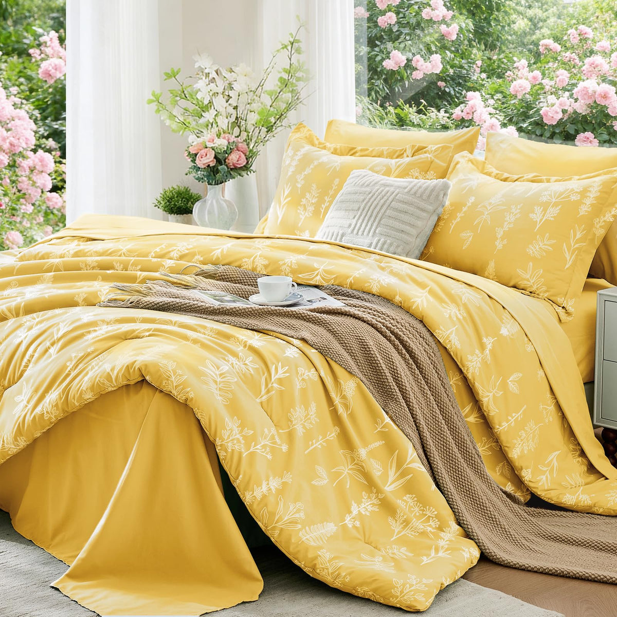 MUXHOMO Queen Comforter Set 7 Pieces, Sage Green Bed in a Bag Queen Reversible Botanical Flowers Design, Ultra Soft & Breathable Bedding Sets with Comforter, Sheets, Pillowcases & Shams