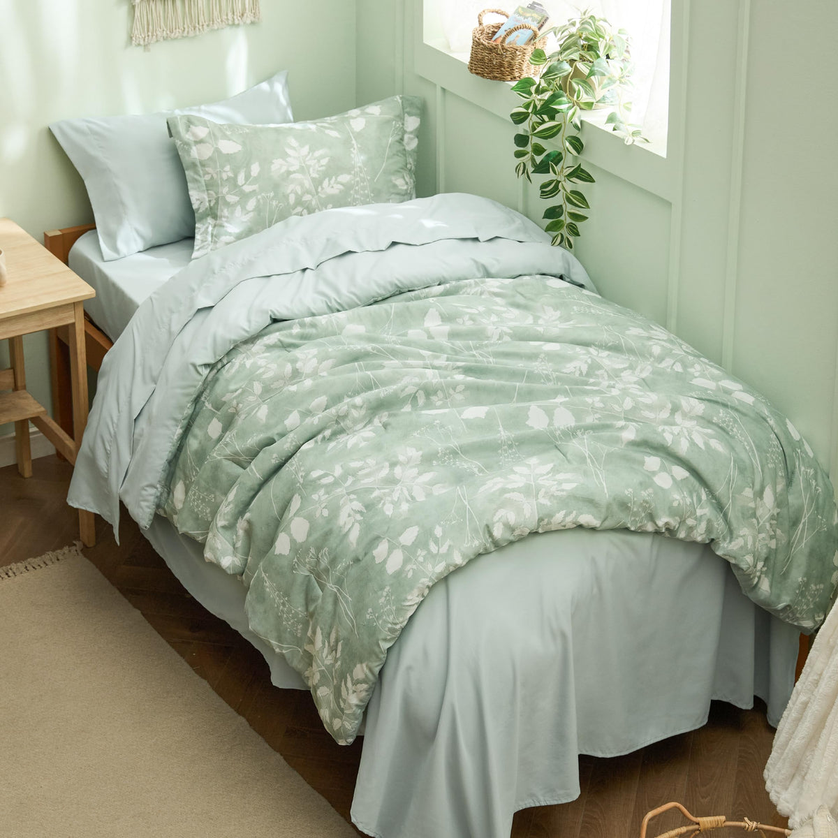 Bedsure Floral Sage Green Comforter Set, Full Bedding Sets, 7 Piece