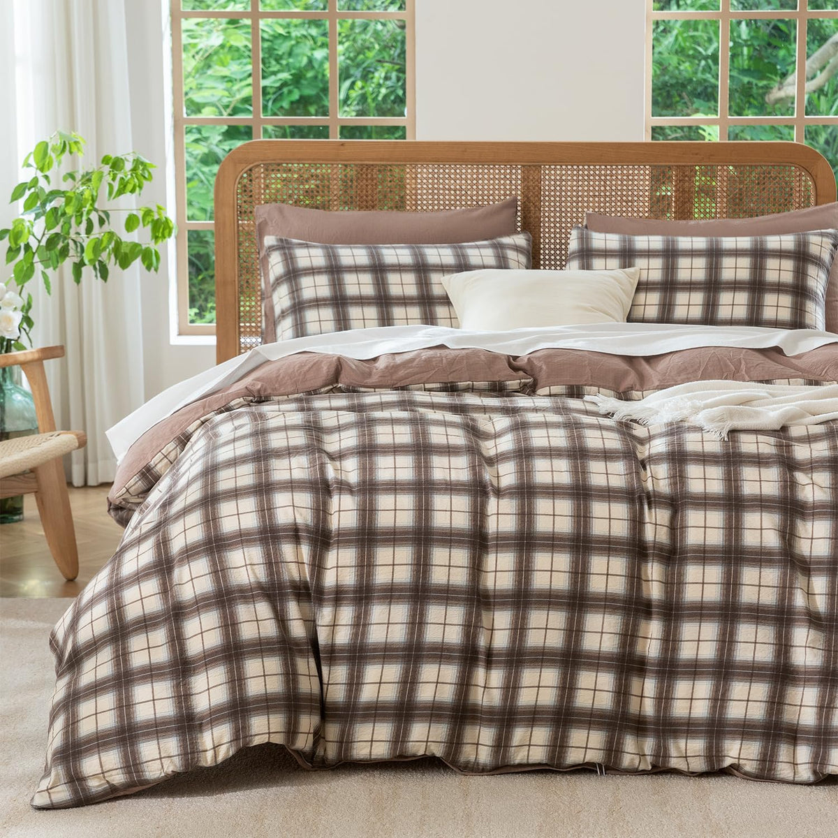 Black Grid Comforter Set Queen Soft Luxury Washed Microfiber 3 Pieces Bedding Set, White Grey Grid Pattern Comforter with 2 Pillowcases Breathable Durable Comfy