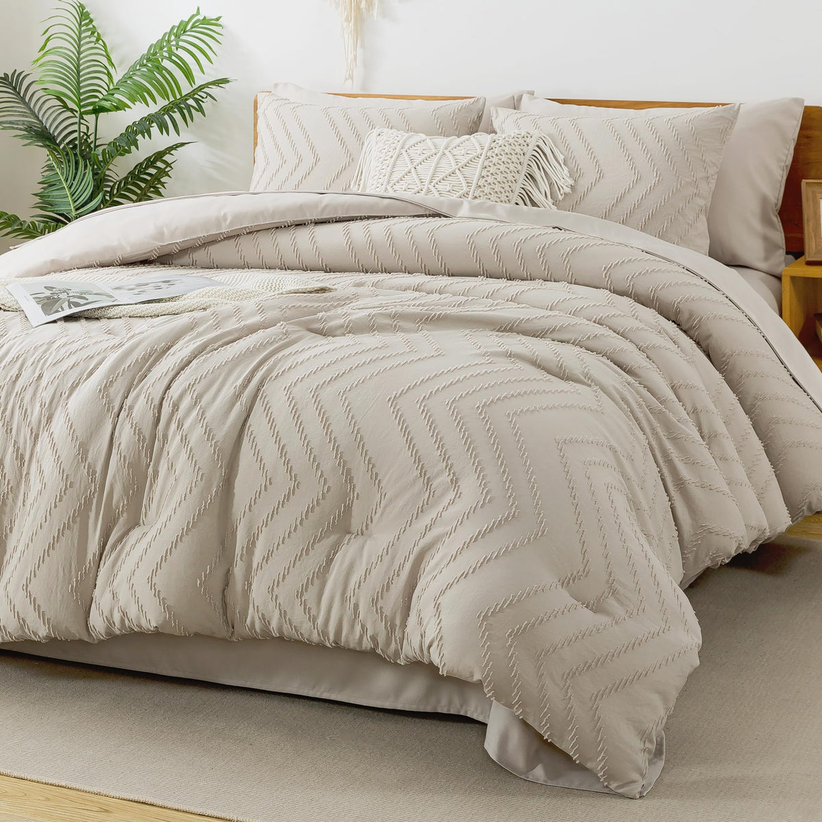Litanika California King Comforter with Sheets, 7 Pieces Boho Bed Set