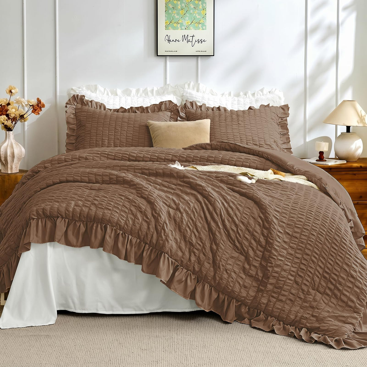 JOLLYVOGUE White Comforters Queen Size, 3 Pieces Ruffle Seersucker Queen Comforter Set for All Season, Lightweight Soft Shabby Chic Bedding Sets for Women（1 Comforter, 2 Pillowshams）