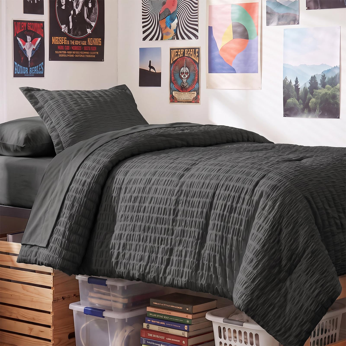 CozyLux Queen Comforter Set, 7 Pieces White Seersucker Bed in a Bag