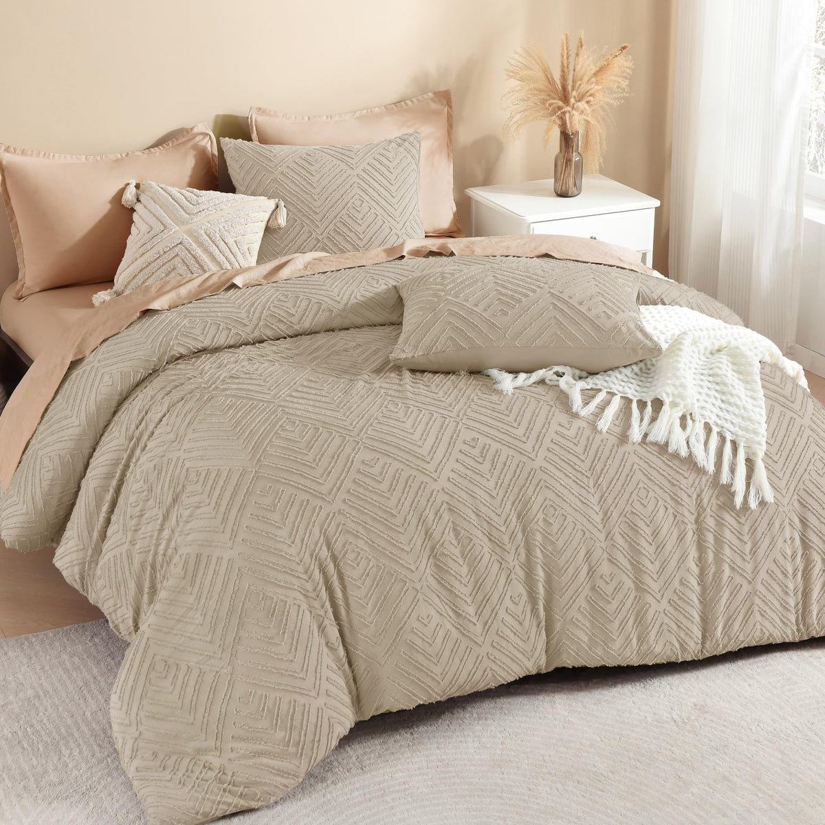 Litanika California King Comforter Set, 3 Pcs Beige Tufted Boho Bedding Set
