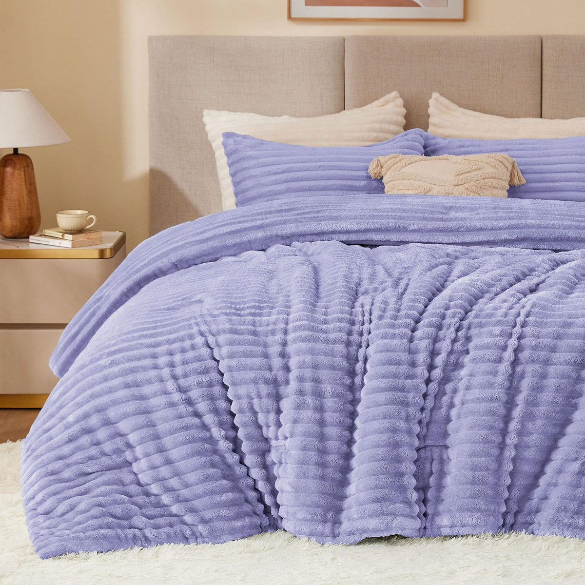 BEDELITE Fleece Queen Comforter Set, Fluffy Bed Set, Cream White
