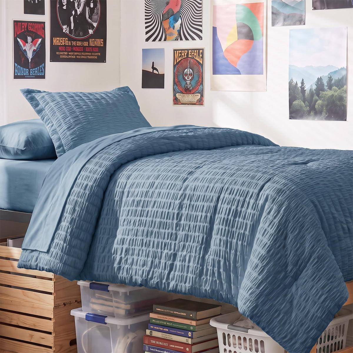 CozyLux Queen Comforter Set, 7 Pieces White Seersucker Bed in a Bag