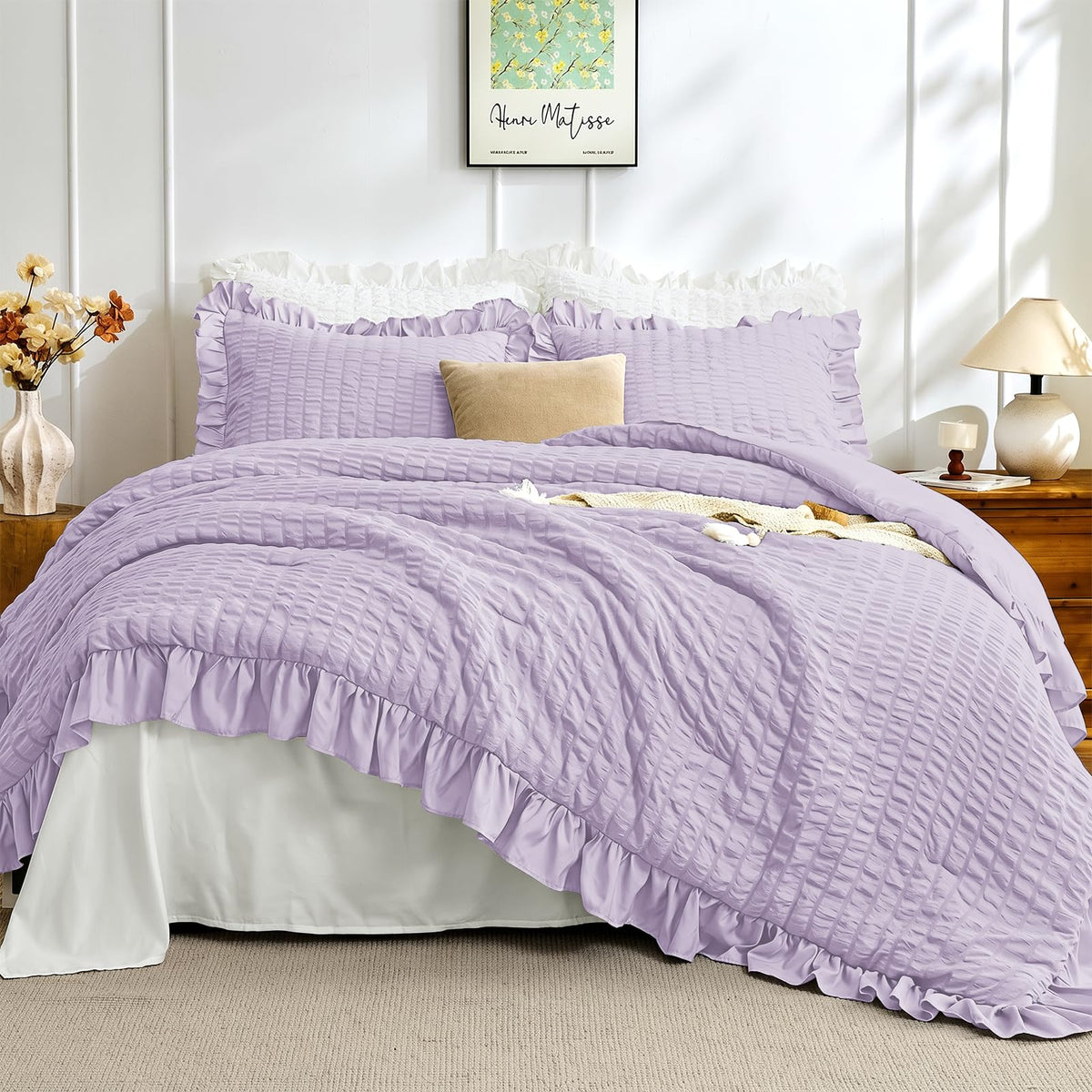 JOLLYVOGUE White Comforters Queen Size, 3 Pieces Ruffle Seersucker Queen Comforter Set for All Season, Lightweight Soft Shabby Chic Bedding Sets for Women（1 Comforter, 2 Pillowshams）