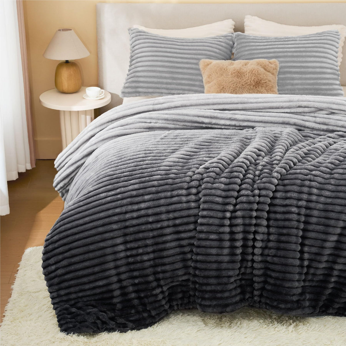 BEDELITE Fleece Queen Comforter Set, Fluffy Bed Set, Cream White