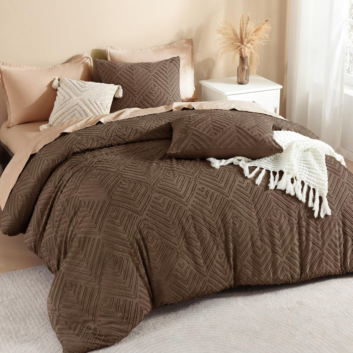 Litanika California King Comforter Set, 3 Pcs Beige Tufted Boho Bedding Set