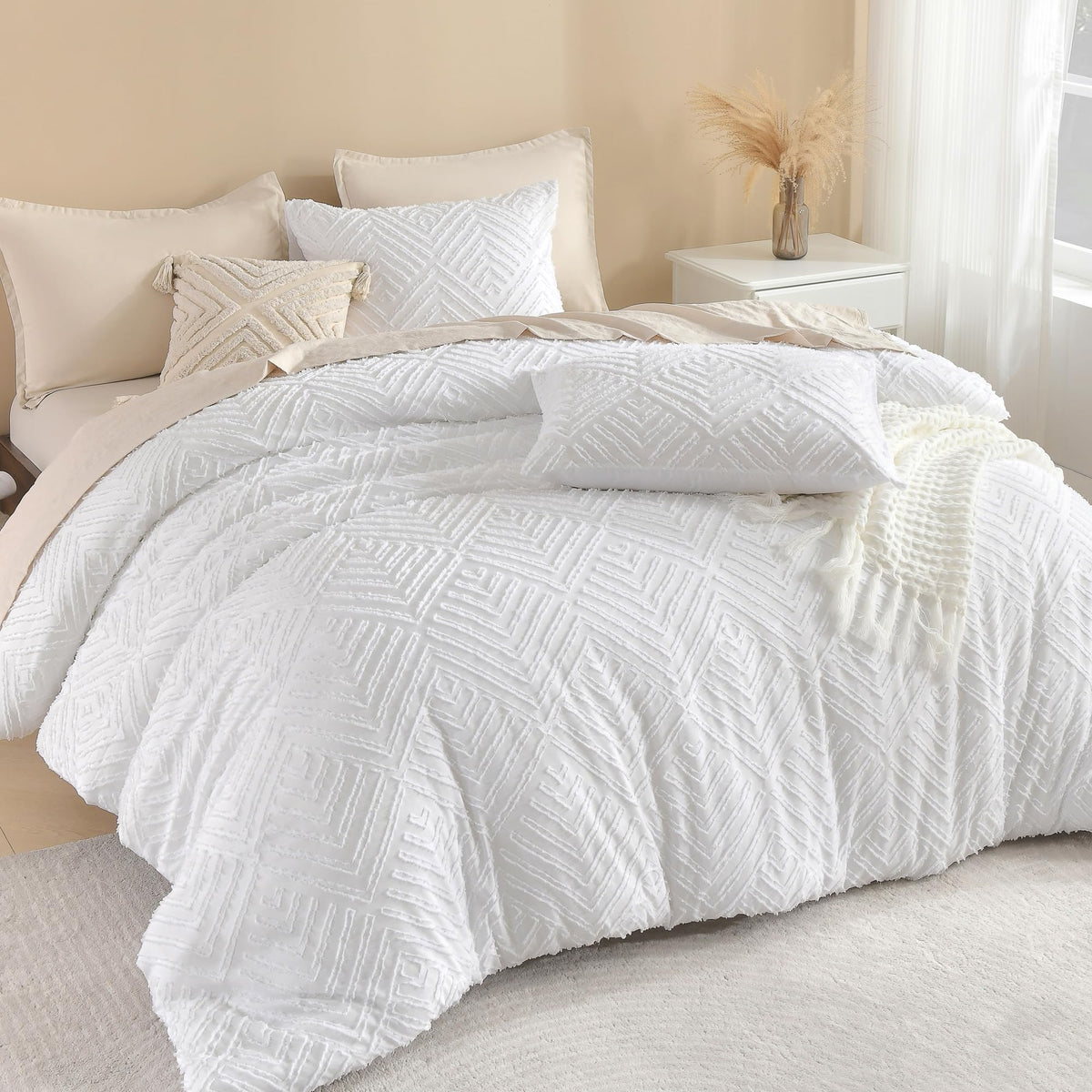 Litanika California King Comforter Set, 3 Pcs Beige Tufted Boho Bedding Set