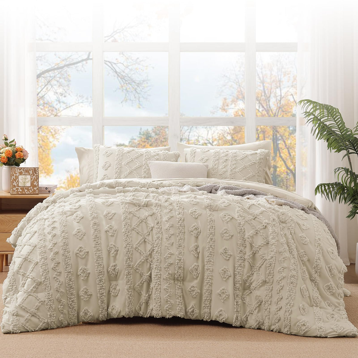 Queen Size Comforter Set- 7 Pieces Tufted Bed in a Bag Queen Bedding Sets
