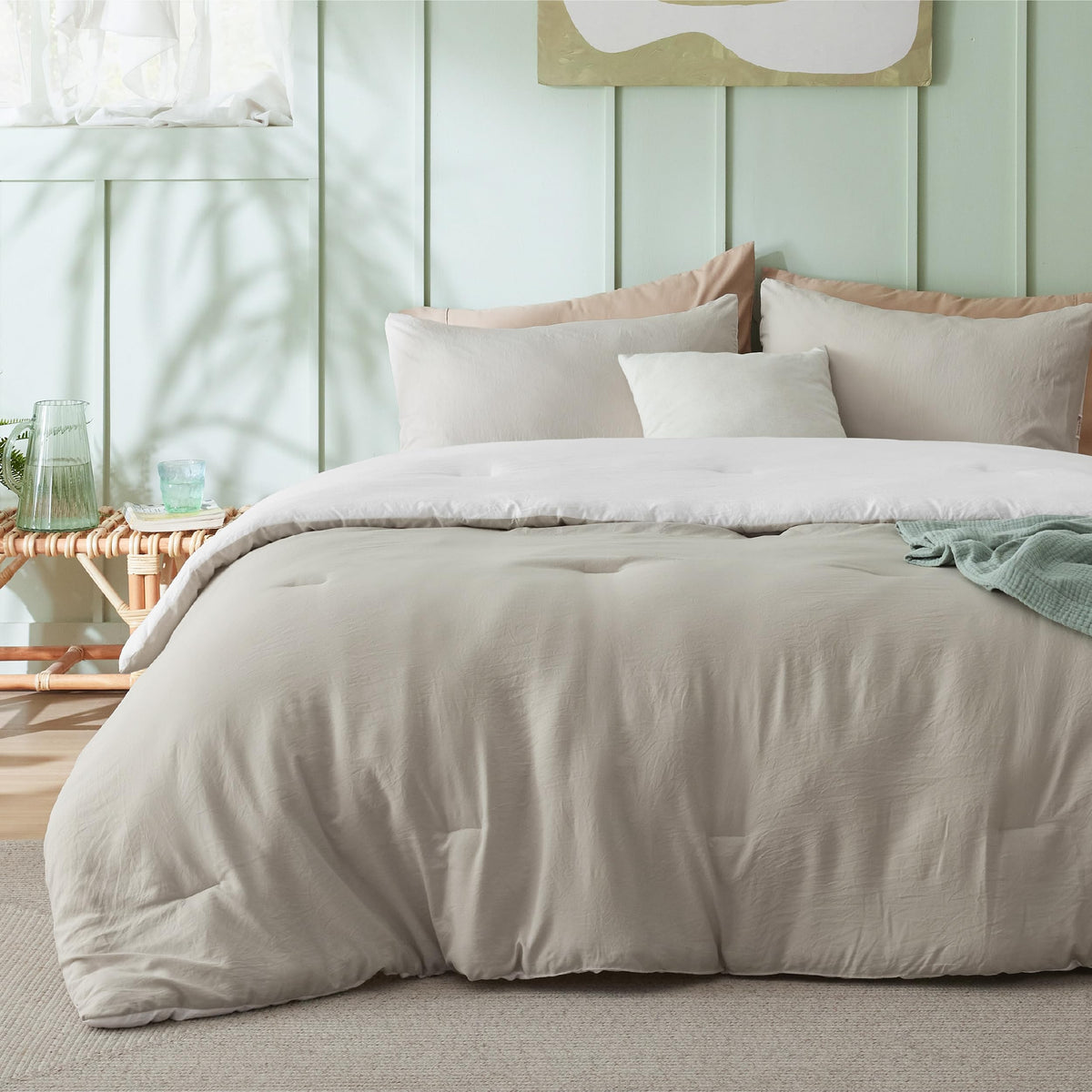 Bedsure King Comforter Set Prewashed Soft Bedding Set 3Pcs White 104"x90"