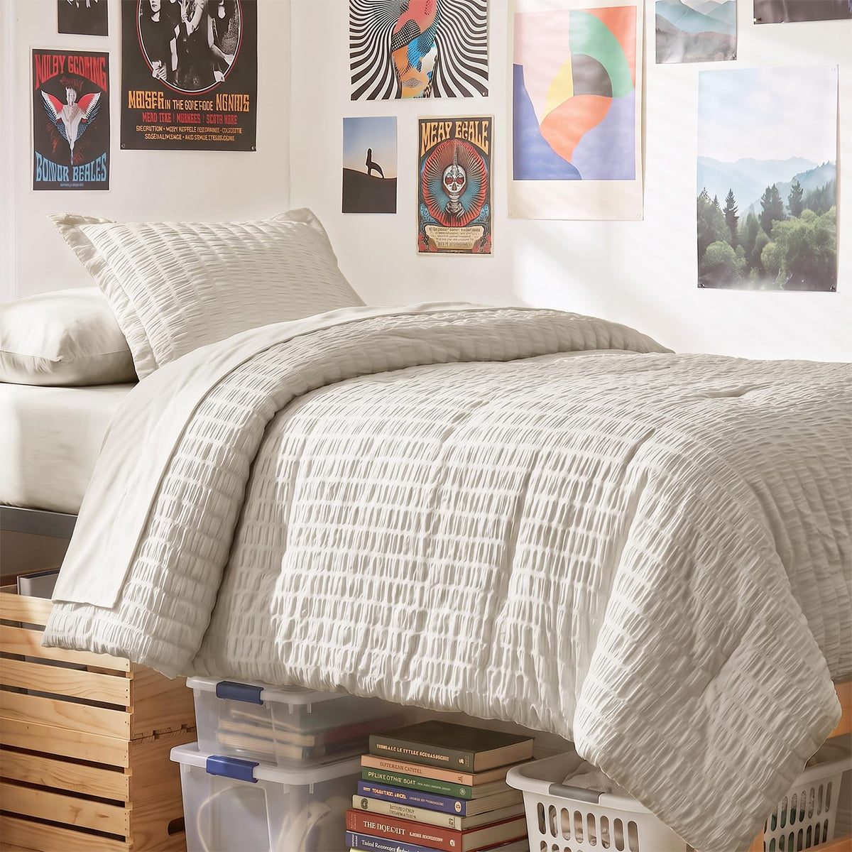 CozyLux Queen Comforter Set, 7 Pieces White Seersucker Bed in a Bag