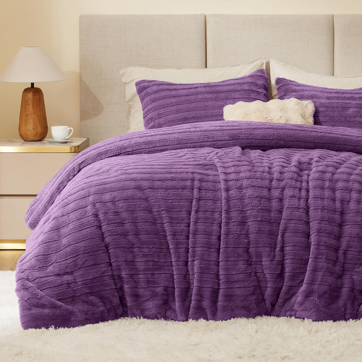 BEDELITE Fleece Queen Comforter Set, Fluffy Bed Set, Cream White
