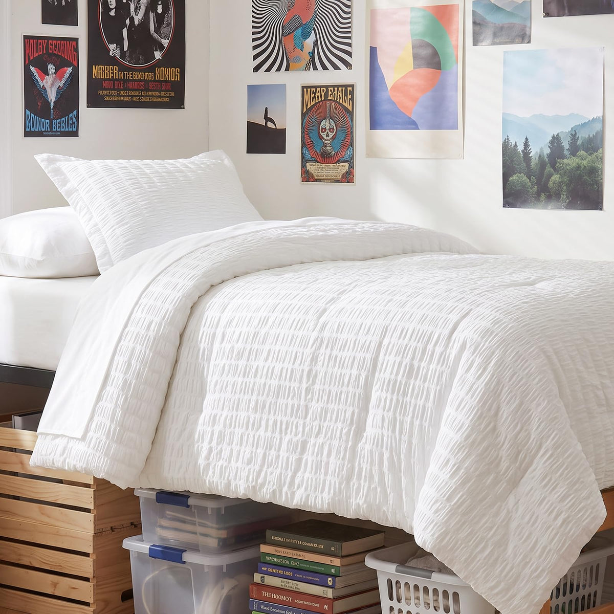 CozyLux Queen Comforter Set, 7 Pieces White Seersucker Bed in a Bag