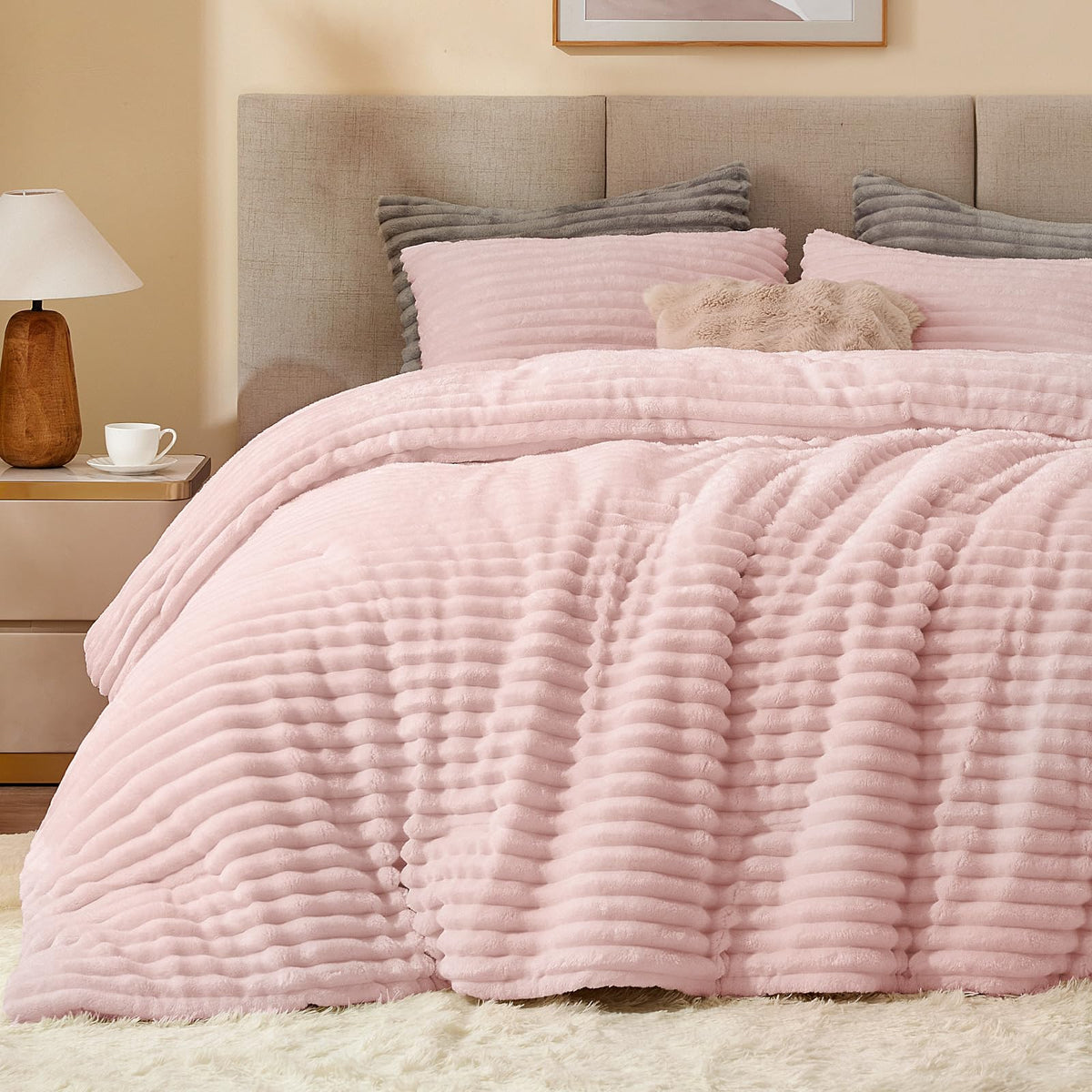 BEDELITE Fleece Queen Comforter Set, Fluffy Bed Set, Cream White