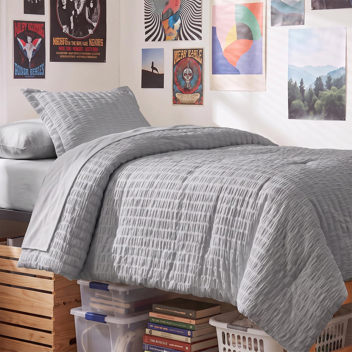 CozyLux Queen Comforter Set, 7 Pieces White Seersucker Bed in a Bag