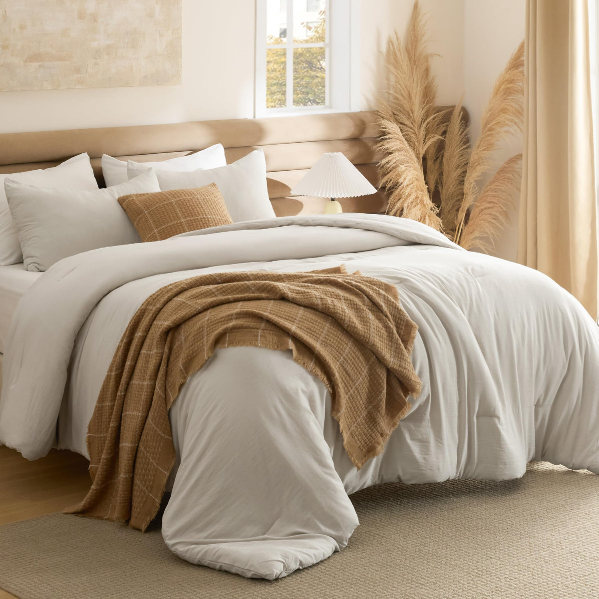 Bedsure King Comforter Set Prewashed Soft Bedding Set 3Pcs White 104"x90"
