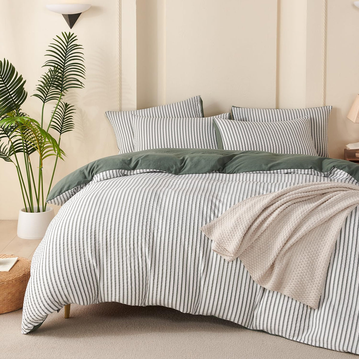 Black Grid Comforter Set Queen Soft Luxury Washed Microfiber 3 Pieces Bedding Set, White Grey Grid Pattern Comforter with 2 Pillowcases Breathable Durable Comfy