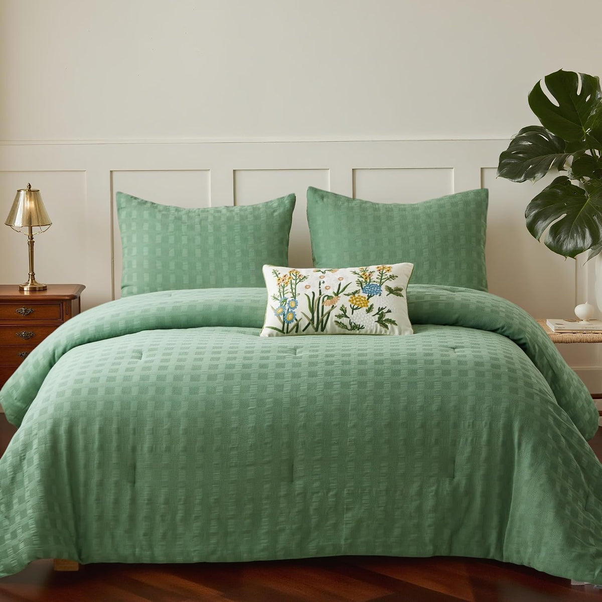 Simple&Opulence 100% Cotton Waffle Weaving Comforter Set-3 Pieces Bedding Set(1 Comforter and 2 Pillowcases), Lightweight Soft Breathable Comforter Bed Sets for All Season(Forest Green, Queen)
