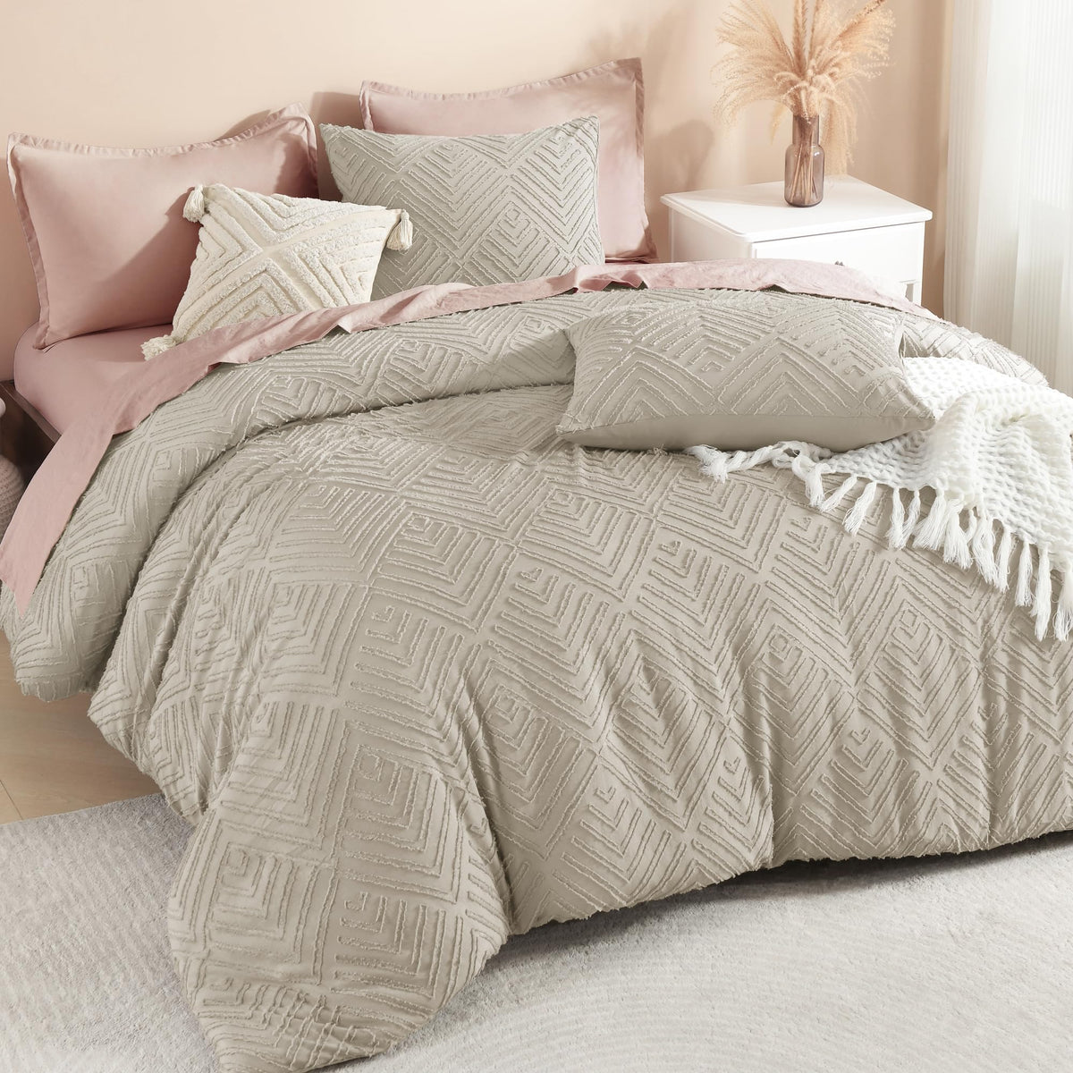 Litanika California King Comforter Set, 3 Pcs Beige Tufted Boho Bedding Set