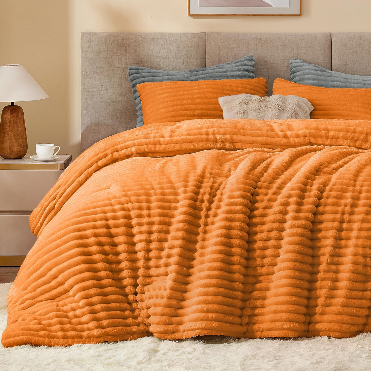 BEDELITE Fleece Queen Comforter Set, Fluffy Bed Set, Cream White