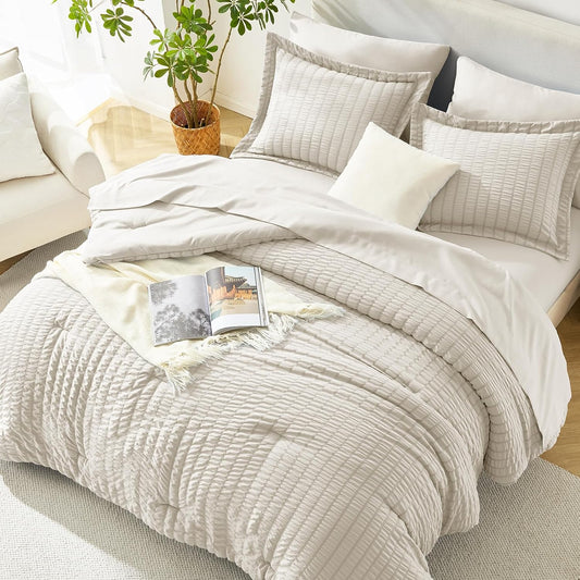 HIMEET Queen Comforter Set, 7-Piece Seersucker Bed in a Bag, Beige