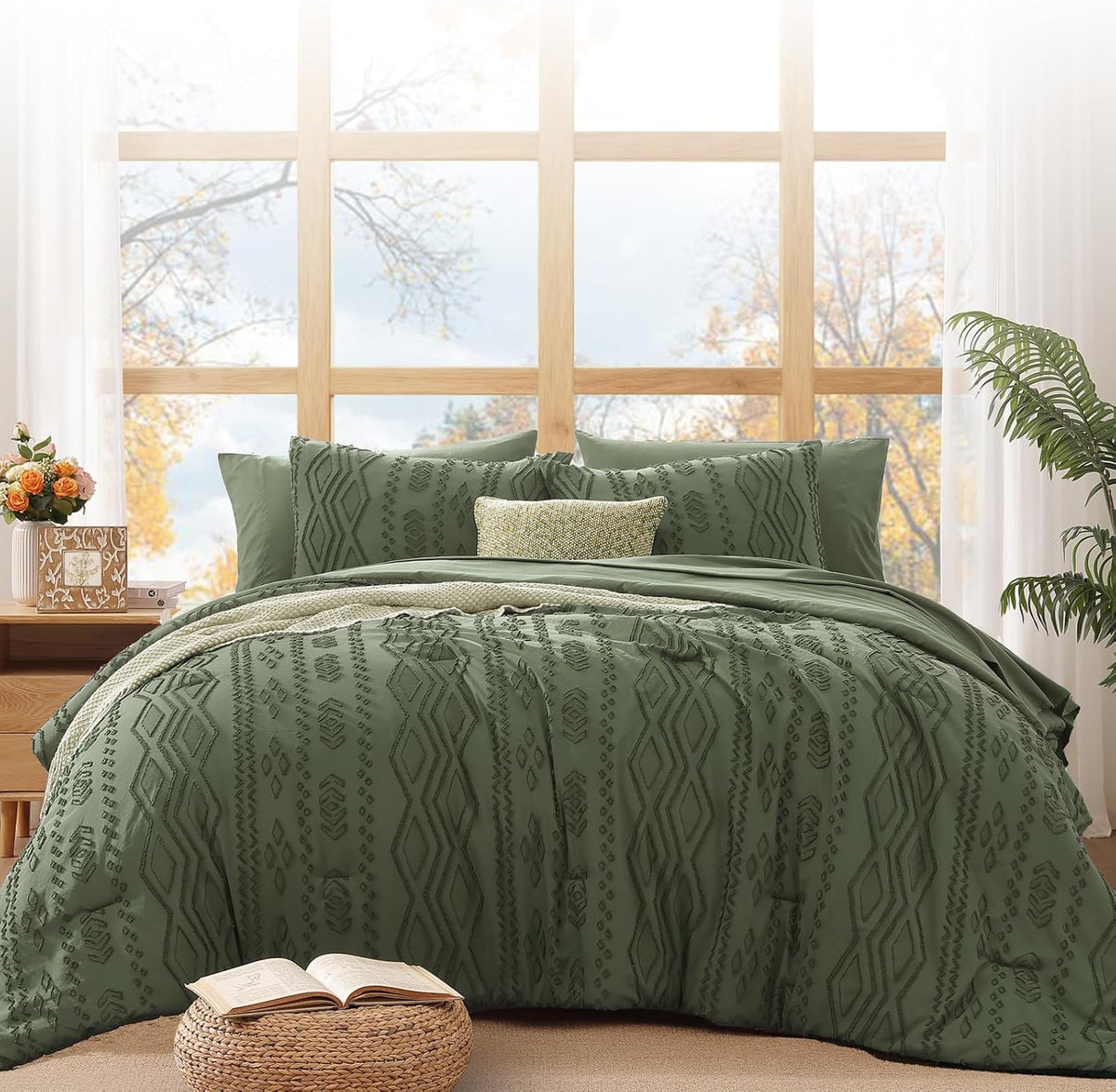 Queen Size Comforter Set- 7 Pieces Tufted Bed in a Bag Queen Bedding Sets