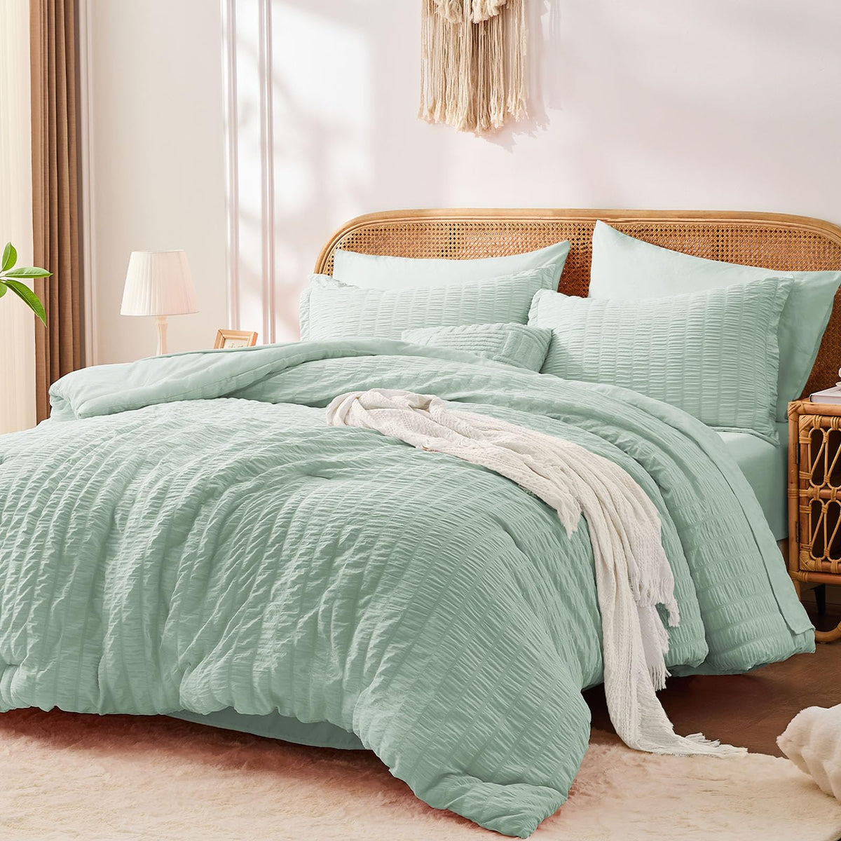 FUANNA Queen Comforter Set 7 Pieces, Pink Bed Set, Seersucker Bed in a Bag